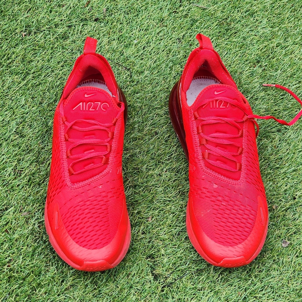 NIKE AIR MAX 270 - Mens Atheltic Shoes - SIZE 13 - ( no Insoles )) - Picture 2 of 9